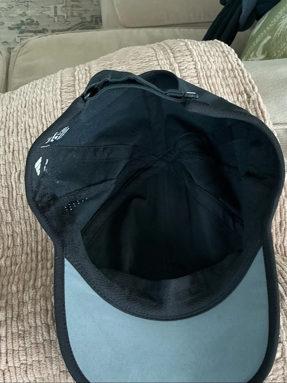 adidas Men’s Black Performance Running Cap with White Logo